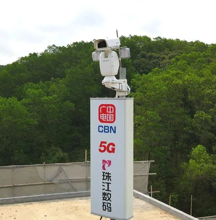 5G 营销热潮背后：信号提升不明显，基站建设缓慢，手机价格高昂