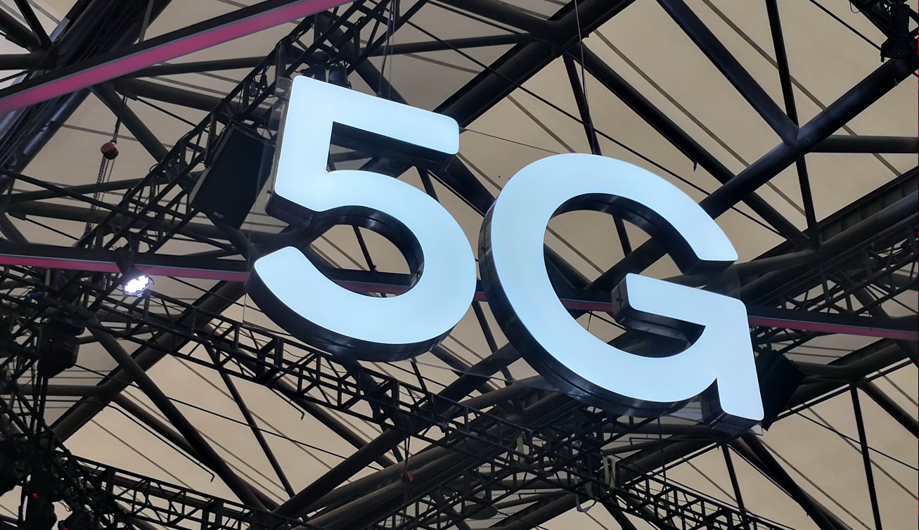 深入剖析手机5G与路由器5G：技术原理、差异与个人体验分享  第2张