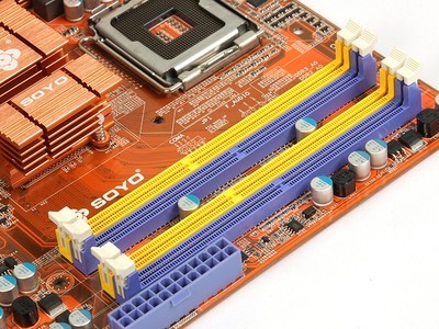 P45 主板搭配 DDR3 内存：提升计算机运行速度的黄金组合  第1张