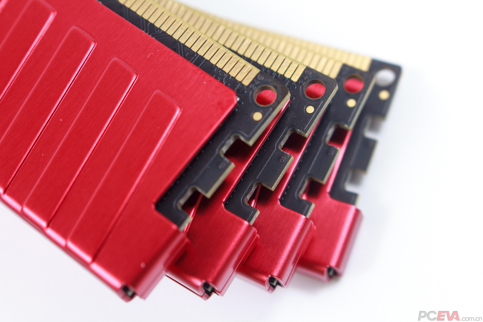 DDR3 与 DDR3L 内存有何不同？性能差异及适用场景解析  第6张