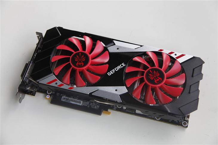 超越 GT240 的显卡选择：GTX1050Ti 性能与性价比的完美结合