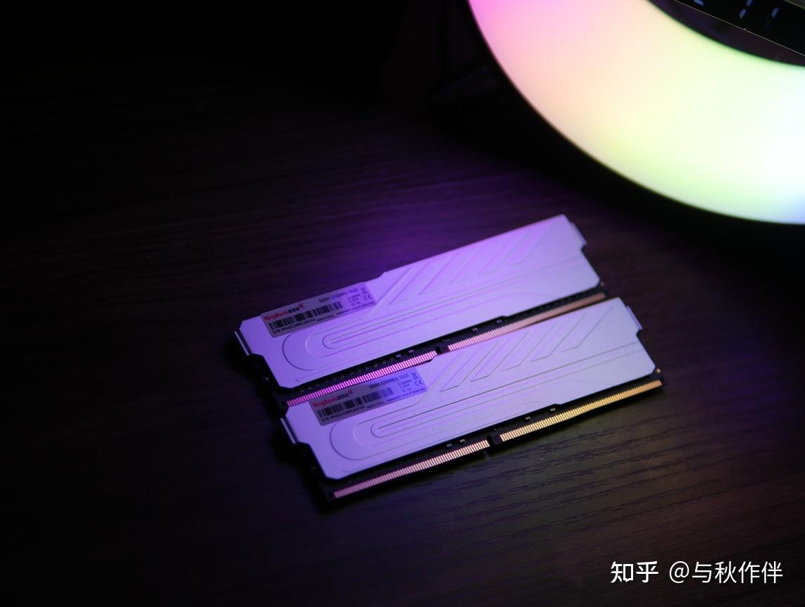 ddr42133和ddr3 1600 DDR42133 与 DDR31600：内存领域的速度使者，性能与效能的直接对决  第3张