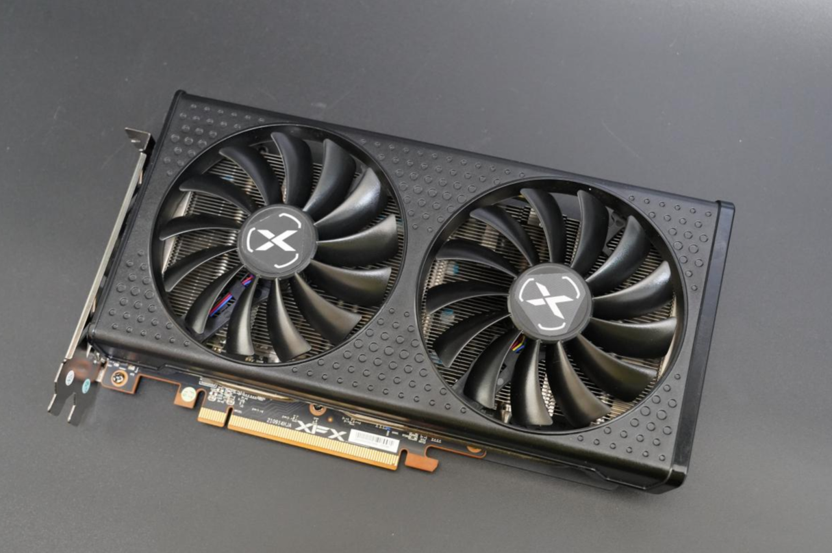 游戏笔记本升级攻略：从GTX 1070到GTX 1080，性能飙升还有风险？  第1张