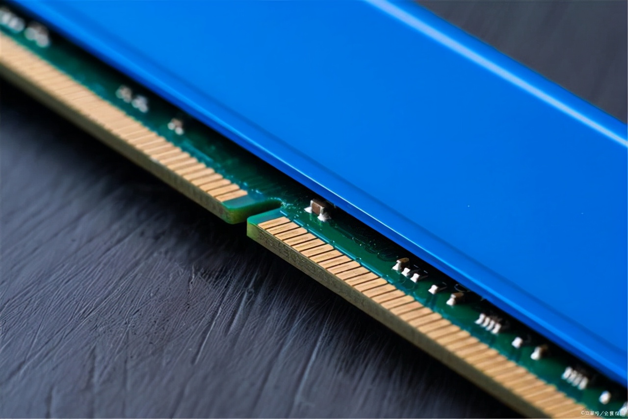 掌握 DDR2 内存条正确安插方法，提升计算机性能  第1张