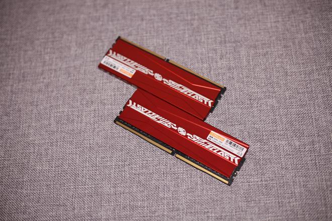 DDR40 能否应用于 DDR3 插槽？深入探讨内存标准的演进与差异  第1张