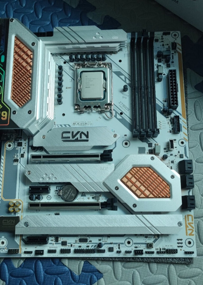 选CPU不犹豫！Intel vs AMD，单核还是多核？插槽匹配大揭秘  第2张