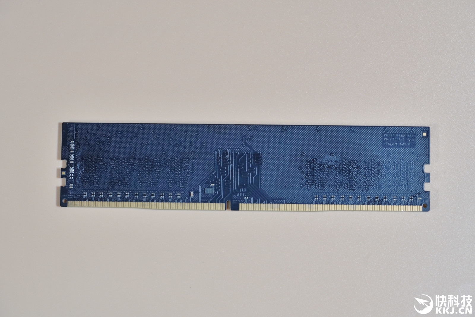 国产 DDR4 内存条：从起源到发展，见证半导体产业的崛起  第8张