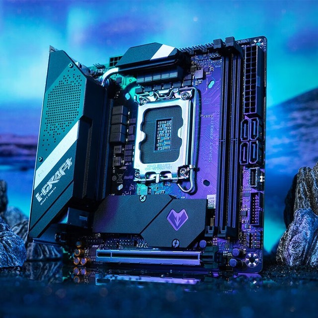 Z690 吹雪 DDR5 主板：颜值与性能并存，助你实现电竞梦  第3张