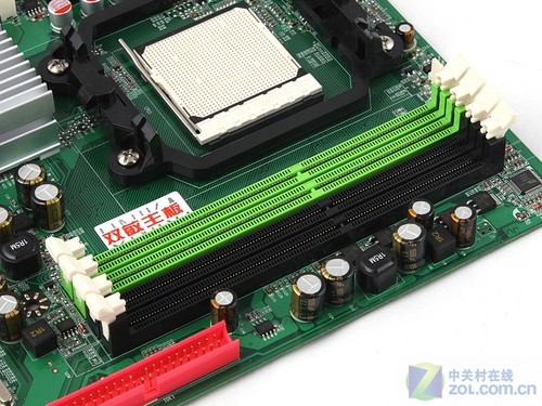 AM3 主板是否兼容 DDR3 内存？详解 内存条特性及 主板构造  第7张