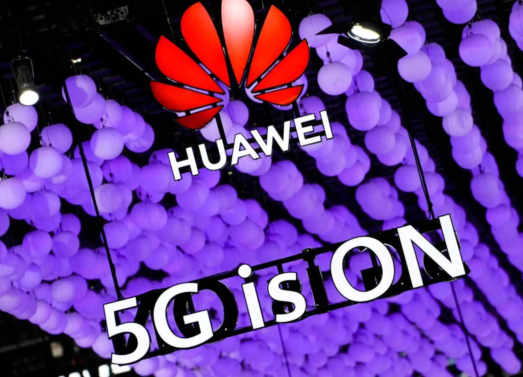 5G 手机中高端市场竞争激烈，华为如何凭借技术与设计突围？  第1张