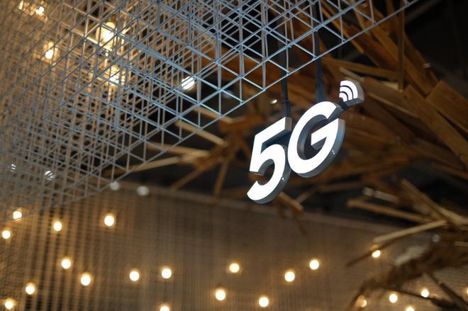 5G 信号设计：从天线布局到多频段适应性的关键要素  第3张