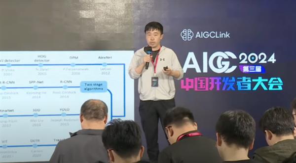 前谷歌大脑工程师加入闪极科技，将掀起 AI 与硬件融合的新革命  第15张