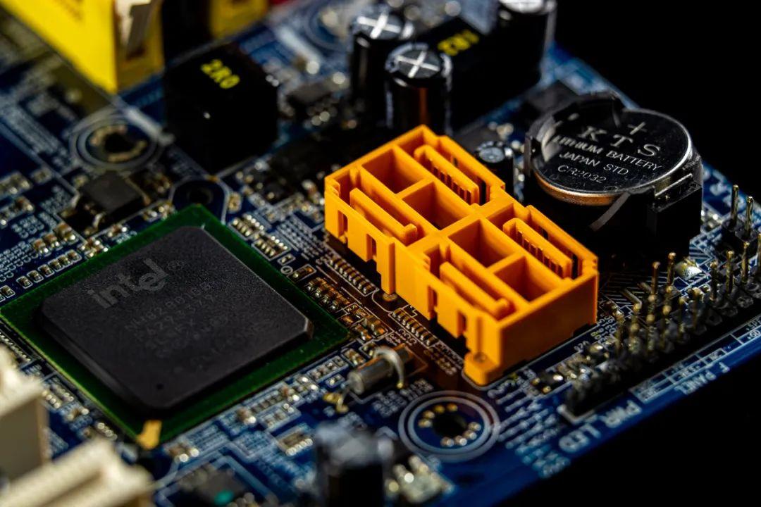 fpga支持ddr5 FPGA技术解读：探索DDR5兼容性与未来趋势，加速计算领域的革新  第1张