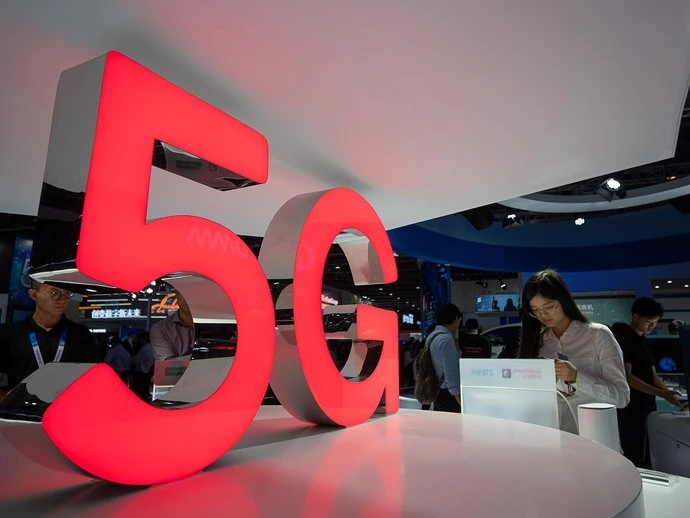 华为 5G 基站：科技界瑰宝，引领未来生活的璀璨之星  第8张