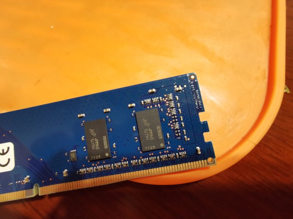 DDR4 内存：电脑的核心组件，提升速度与响应的关键  第4张