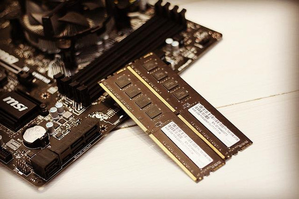 DDR31866 和 DDR42400：计算机内存条的两个时代英雄  第6张