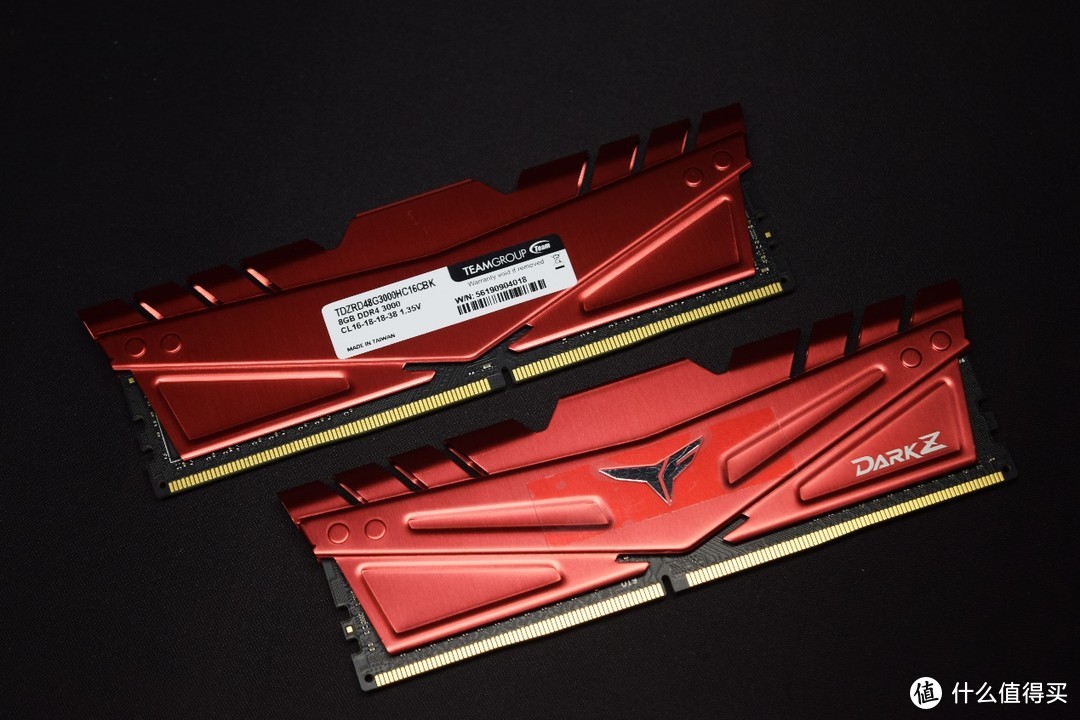 DDR4 2400 和 3000 内存条：速度与激情的内存较量，如何选择适合你的？  第5张