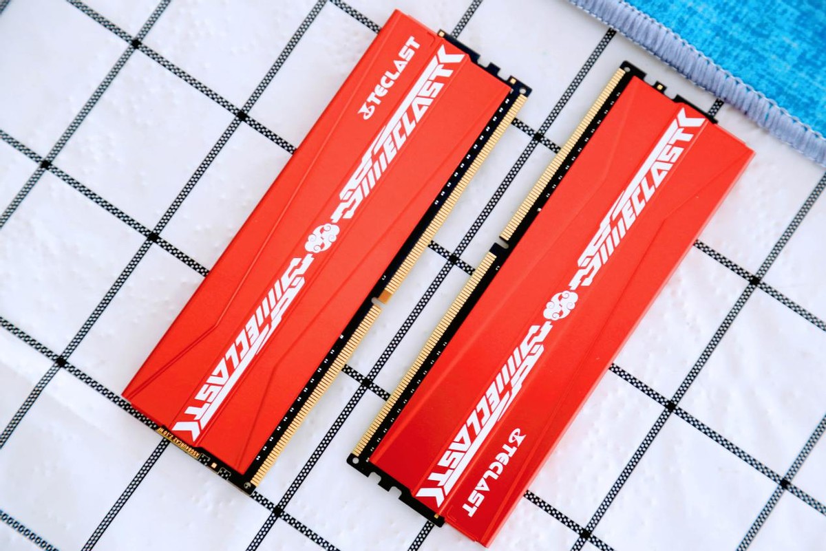 ddr4盒ddr3 DDR4 与 DDR3 之争：谁能引领内存市场潮流？  第6张