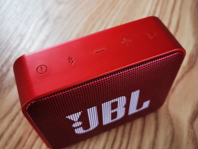 JBL 蓝牙音箱与智能音箱的连接方法及优点探讨  第8张