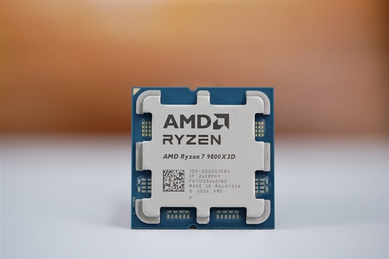 AMD 最强显卡与最强处理器强强联手，性能表现究竟如何？  第12张