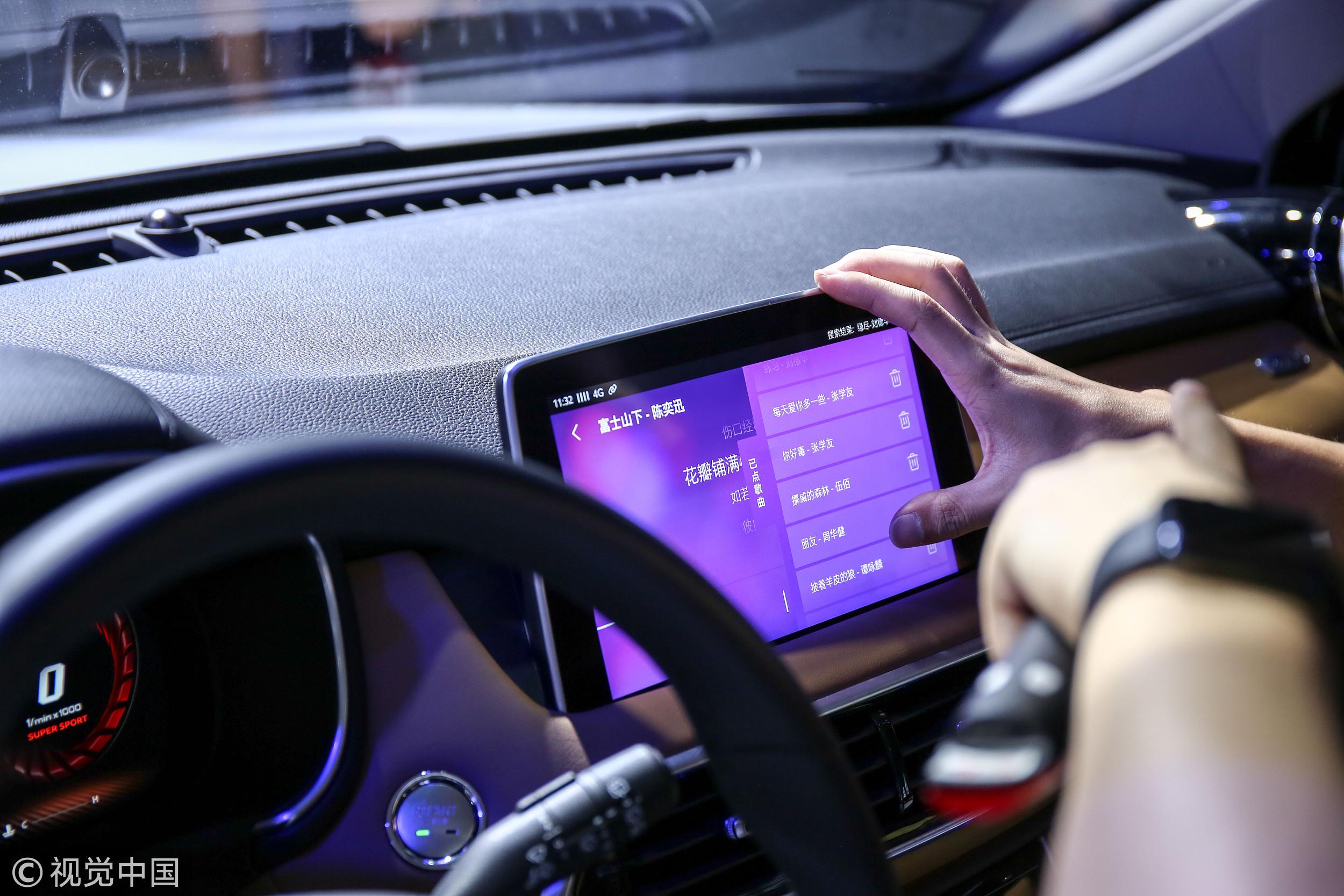 驾车新体验！车载安卓系统引领智能科技革命