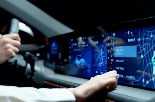 宝马全新安卓系统升级带来的智能化驾乘体验  第7张