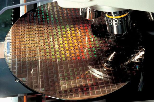 揭秘电脑台式主机核心部件CPU，探寻科技之美