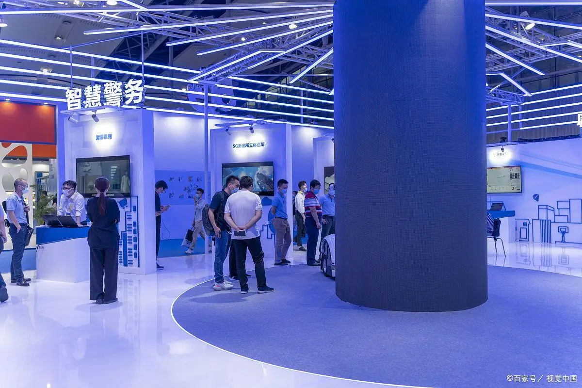 解读上海最新立式5G网络机柜项目：提升信号覆盖、保有率及数据传输速率  第3张