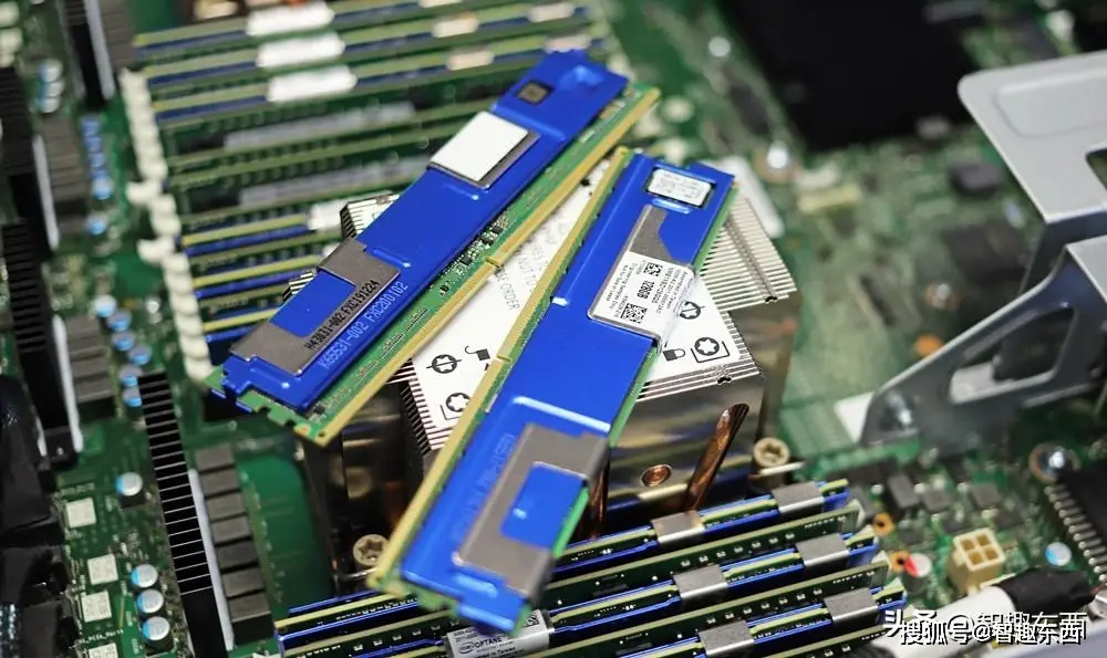 DDR5 主板与 DDR4 内存兼容性探讨：是否意味着旧标准的淘汰？  第4张