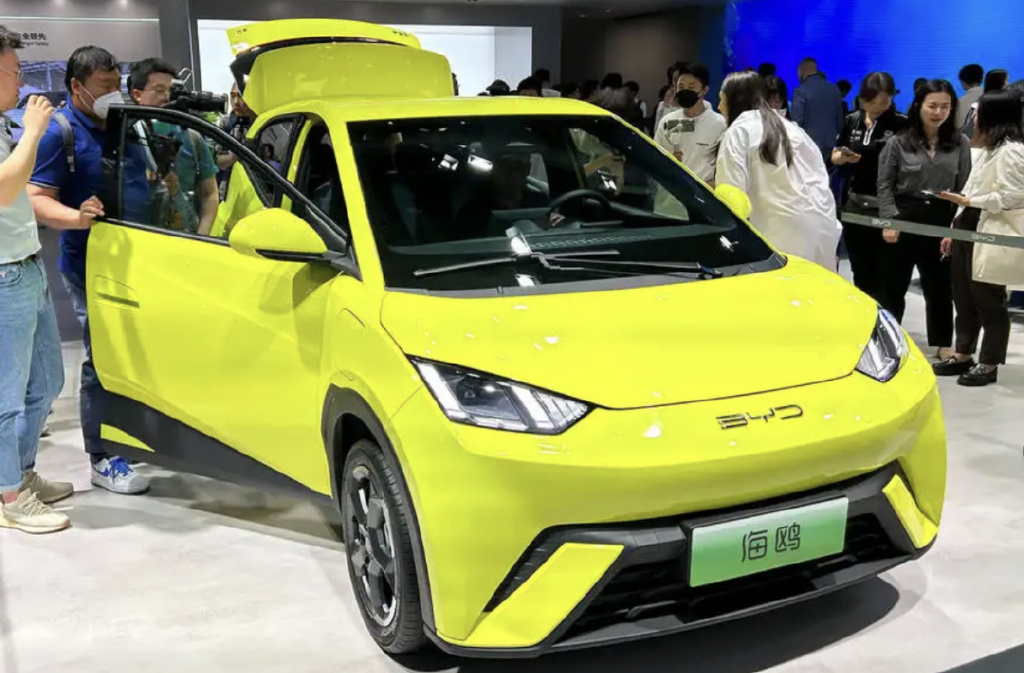 2025 年第一季度，中大型纯电 SUV 市场将再添一款重磅车型  第4张