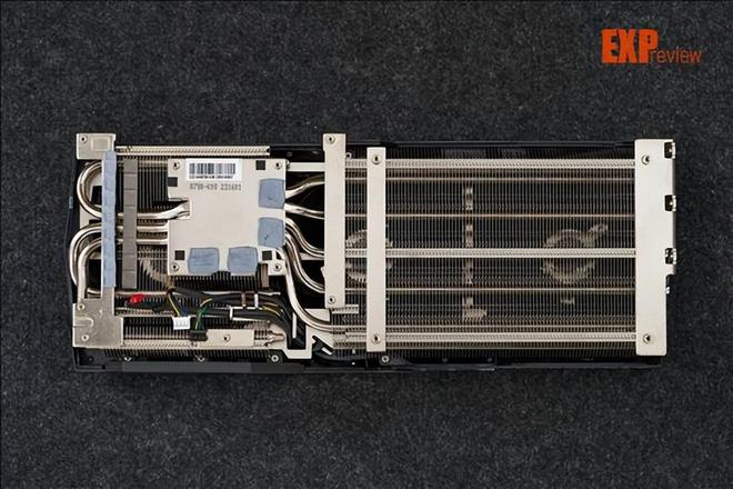 揭秘GT330通用显卡：性能强大，接口多样，全面兼容，散热高效  第2张
