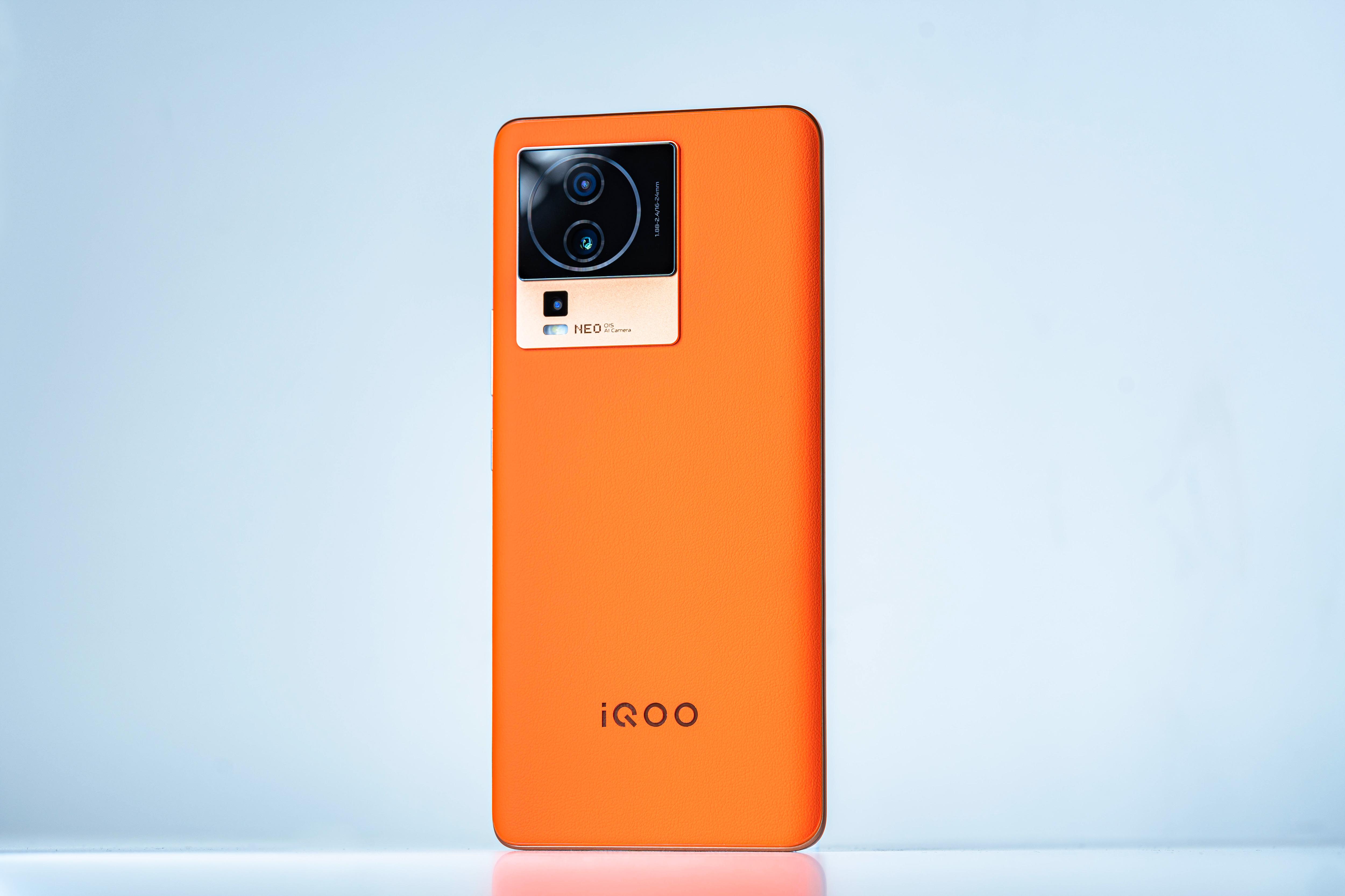 iQOO 新款 5G 手机：改变生活的数字化伙伴，带来视觉盛宴  第2张