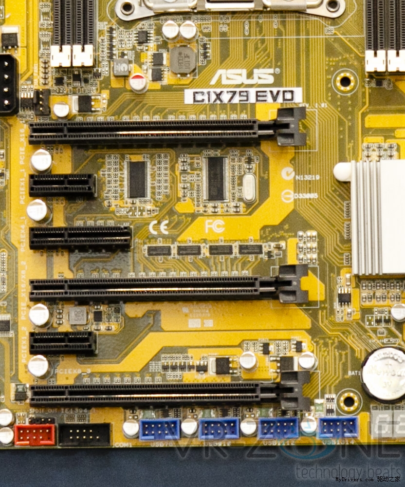X79 主板与 DDR3 内存：电子世界的天作之合，性能稳定速度快  第1张