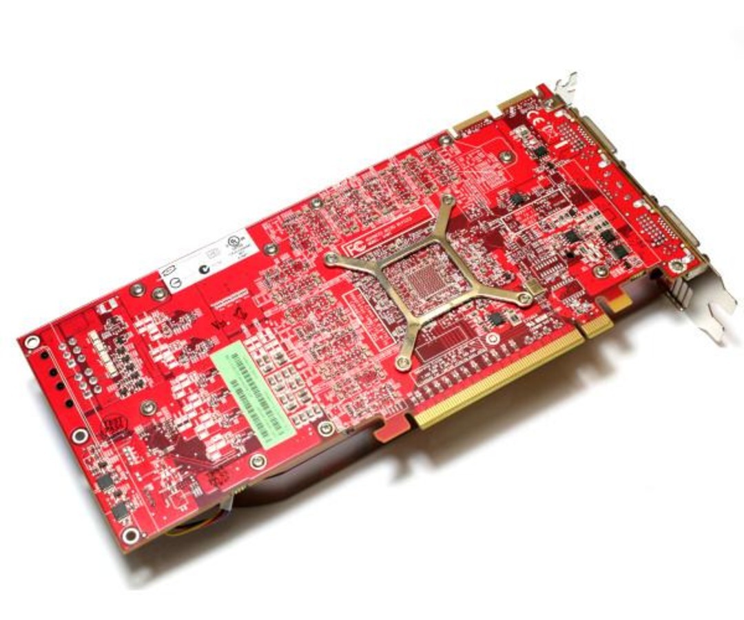 AMD760G 和 8600GT：青春回忆中的经典显卡，你还记得吗？  第4张