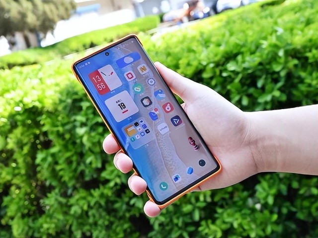 vivo 新款机型发布，是否摆脱 Android 限制成焦点  第2张