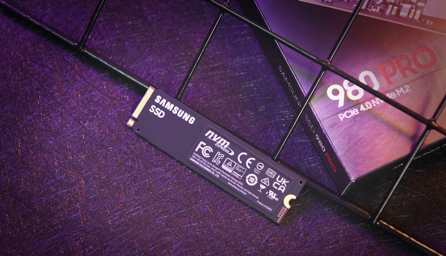 DDR4 vs 固态硬盘：速度与稳定，你更看重哪个？  第1张