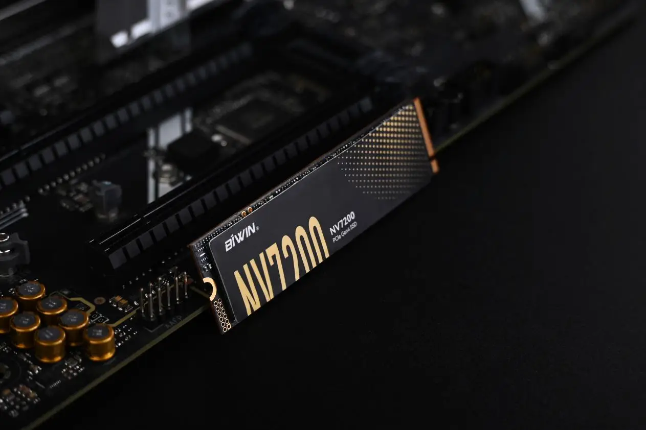 宇瞻科技震撼发布！黑豹DDR4-2400内存模组，打造极致性能体验  第6张