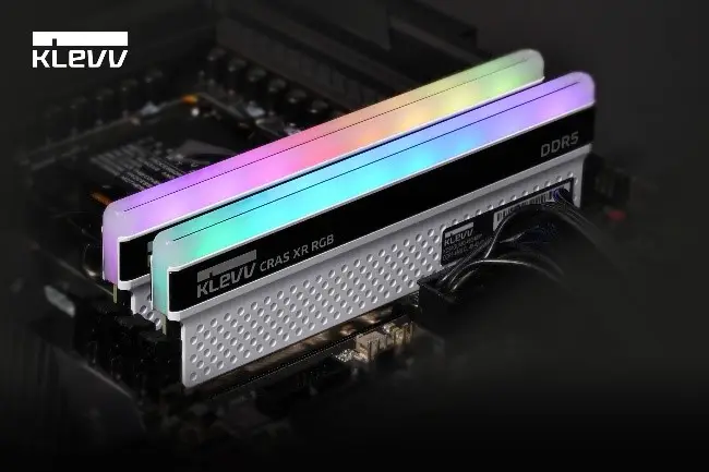 DDR5 内存携散热马甲：性能提升与散热并重的科技之美  第3张