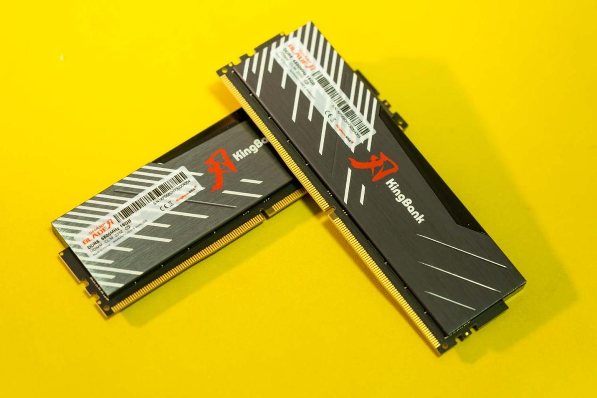 三星 DDR5 超频马甲：散热与性能的完美结合，引领速度激情盛宴  第3张