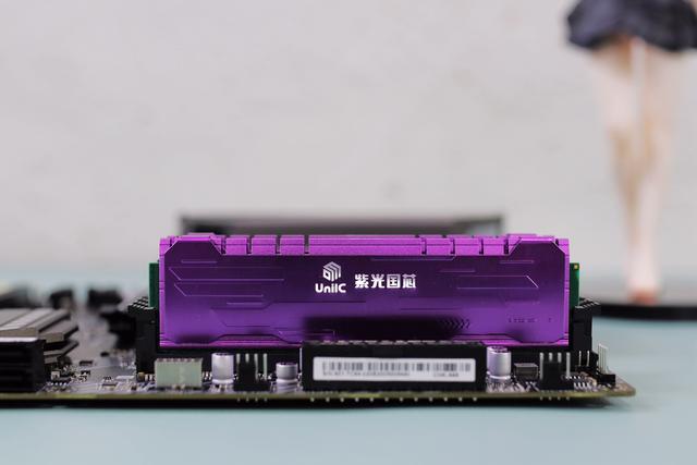 从DDR4内存到微星Z77主板：计算科技的新里程碑  第4张
