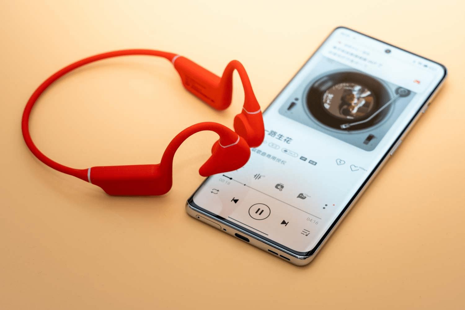 蓝牙音箱与音频线连接：如何选择适合你的音乐连接方式？  第3张