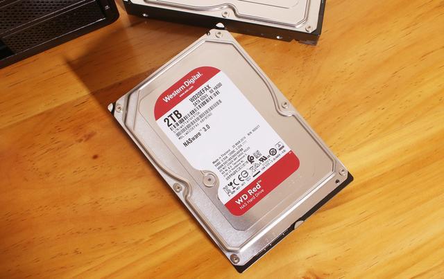 SSD硬盘价格再次下滑，速度快如闪电，存储成本大幅度降低  第2张