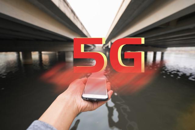 5G网络：高速连接与时空突破，改变日常生活方式的新科技