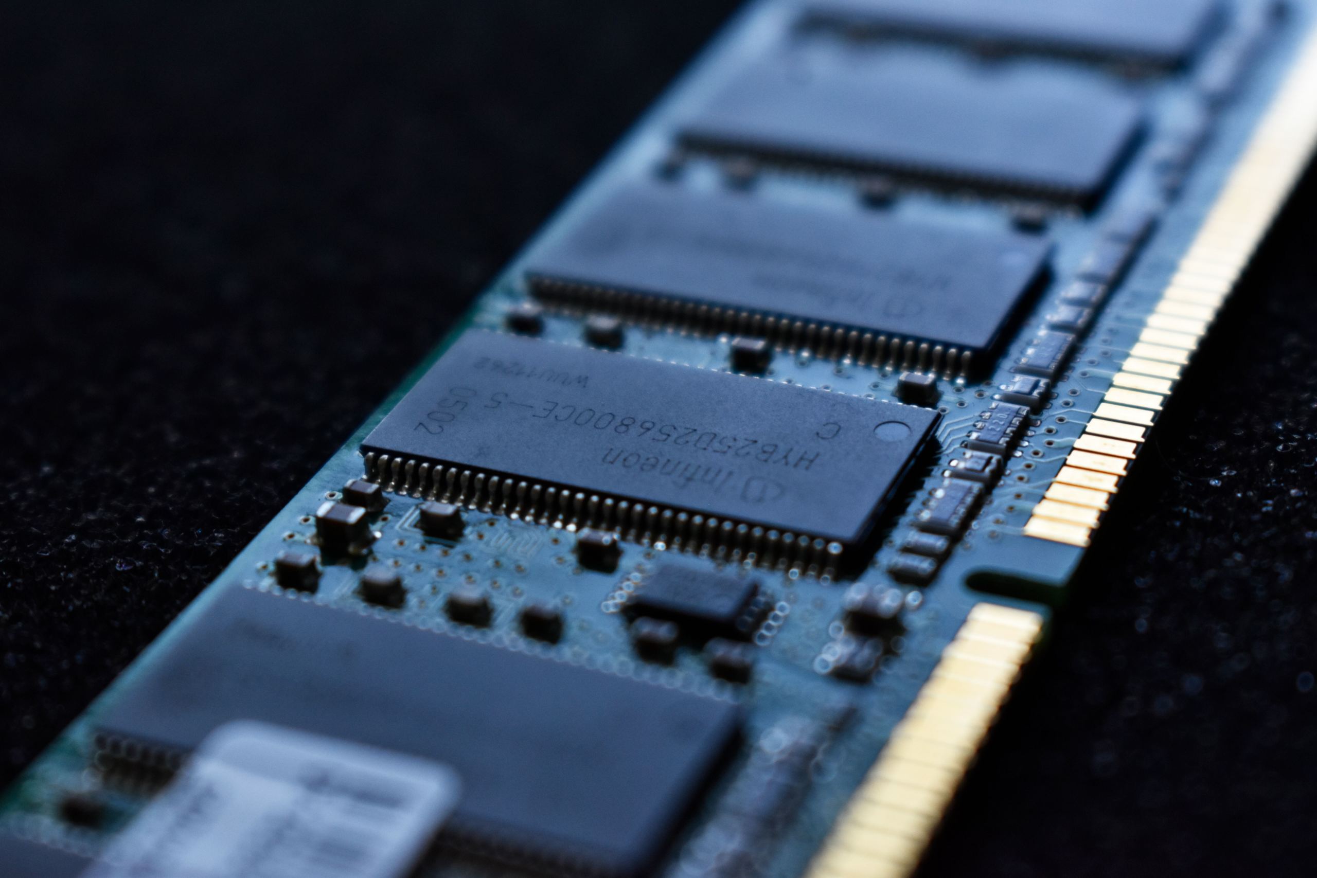 探索DDR芯片内部补长：技术手段与工程艺术的完美结合  第3张