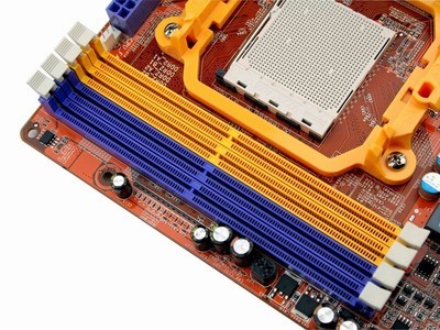 DDR2 内存条虽略显过时，但仍有旧款主板支持，你知道吗？  第8张