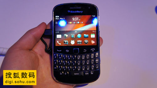 黑莓 9930：昔日王者的辉煌与重生，搭载 Android 系统能否再创奇迹？  第1张