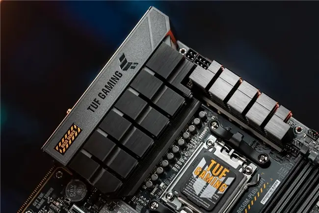 华硕与三星联合推出 DDR5 超频内存条，引领速度革命  第9张