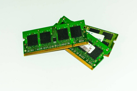 DDR4内存模组：性能升级，价格大破解  第6张