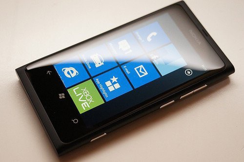 Android与WindowsPhone8操作系统对比分析，找出最适合个人需求的系统