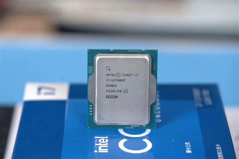 AMD 特供 DDR3 内存条：真的是专用吗？揭秘其在个人电脑中的潜在光芒  第5张